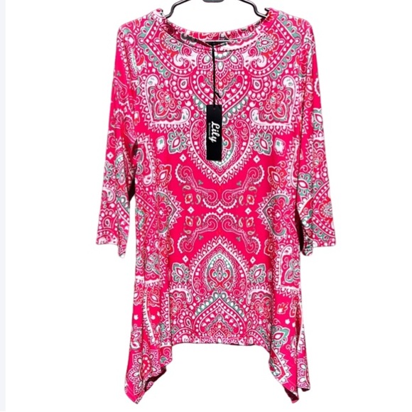 Lily by Firmiana Tops - NWT Lily by Firmiana Long Tunic Top, Shark Bite Hem, Paisley, Long